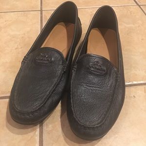 EUC Coach Mary Lock Up Flats/Loafers